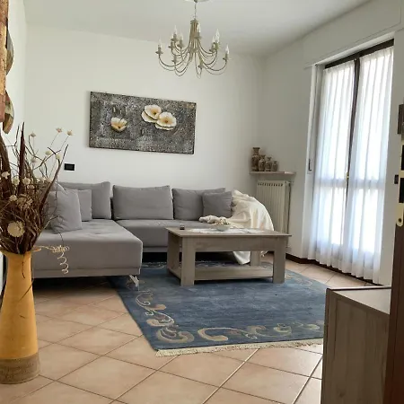 Apartment Casa Vacanza Da Sandra Brusnengo