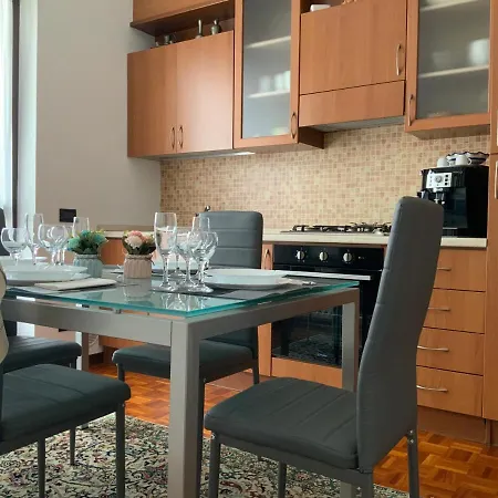 Apartment Casa Vacanza Da Sandra Brusnengo